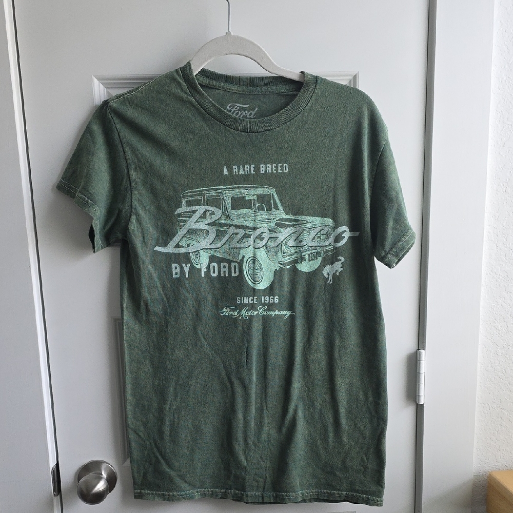 Ford Bronco Green T-Shirt Small #71